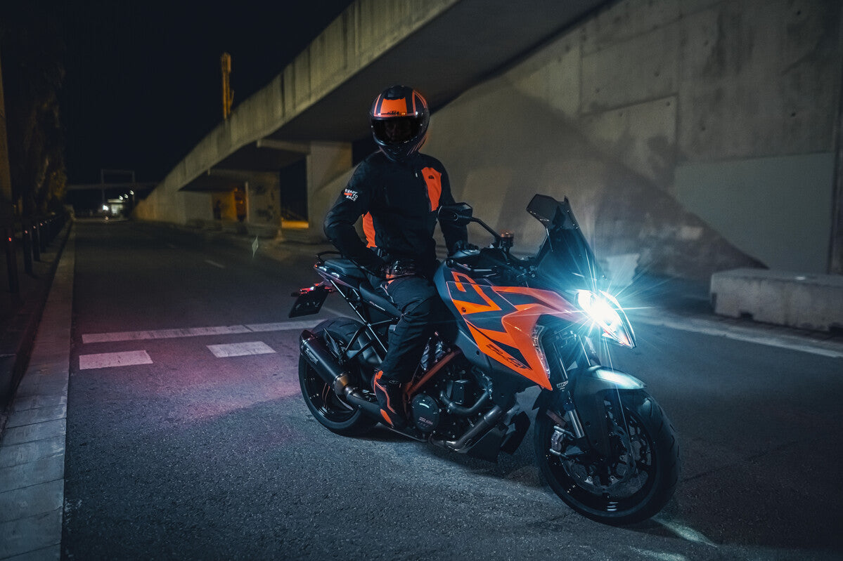 1290 Super Duke GT