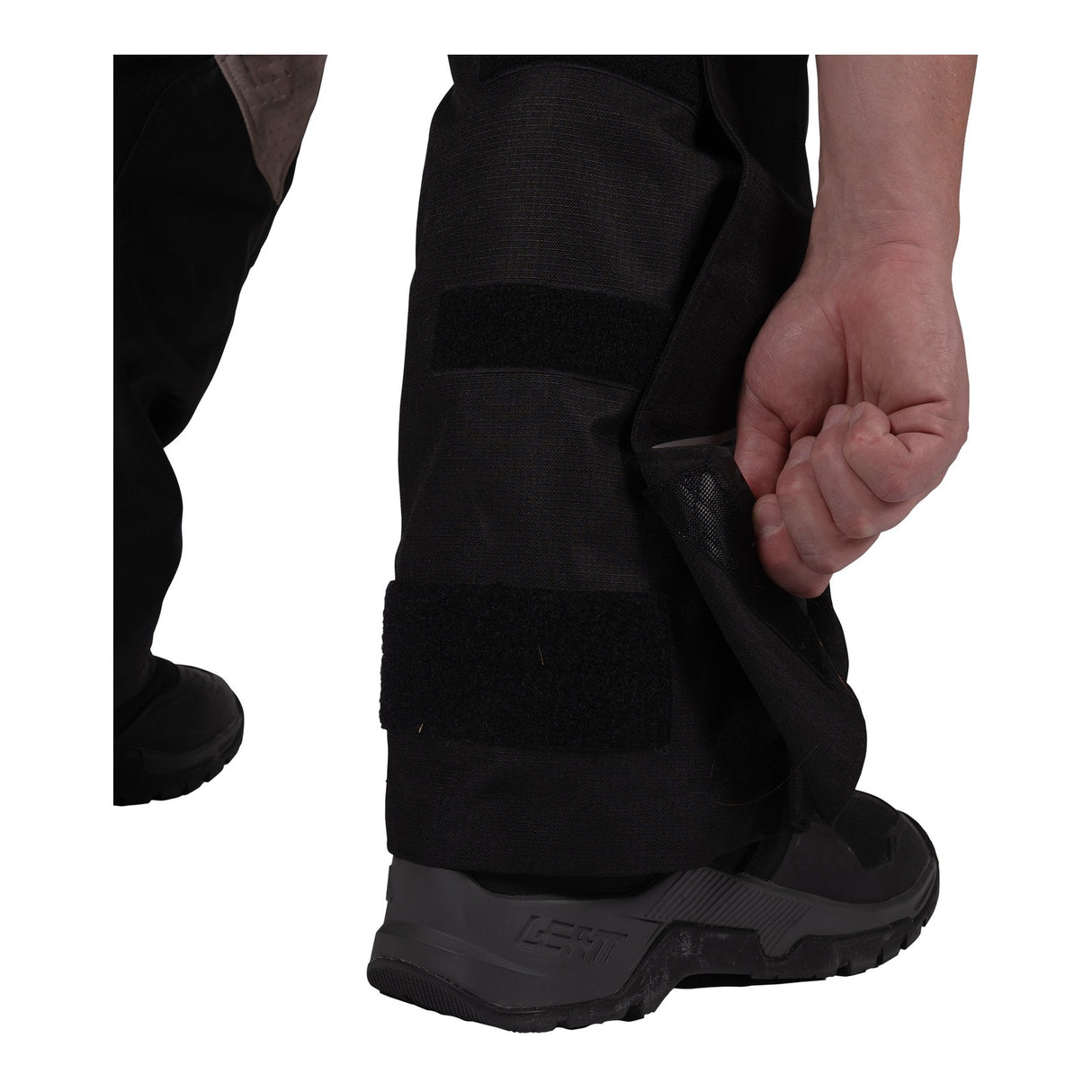 Leatt 5.5 ADV FlowTour Pant (Short) - Stealth