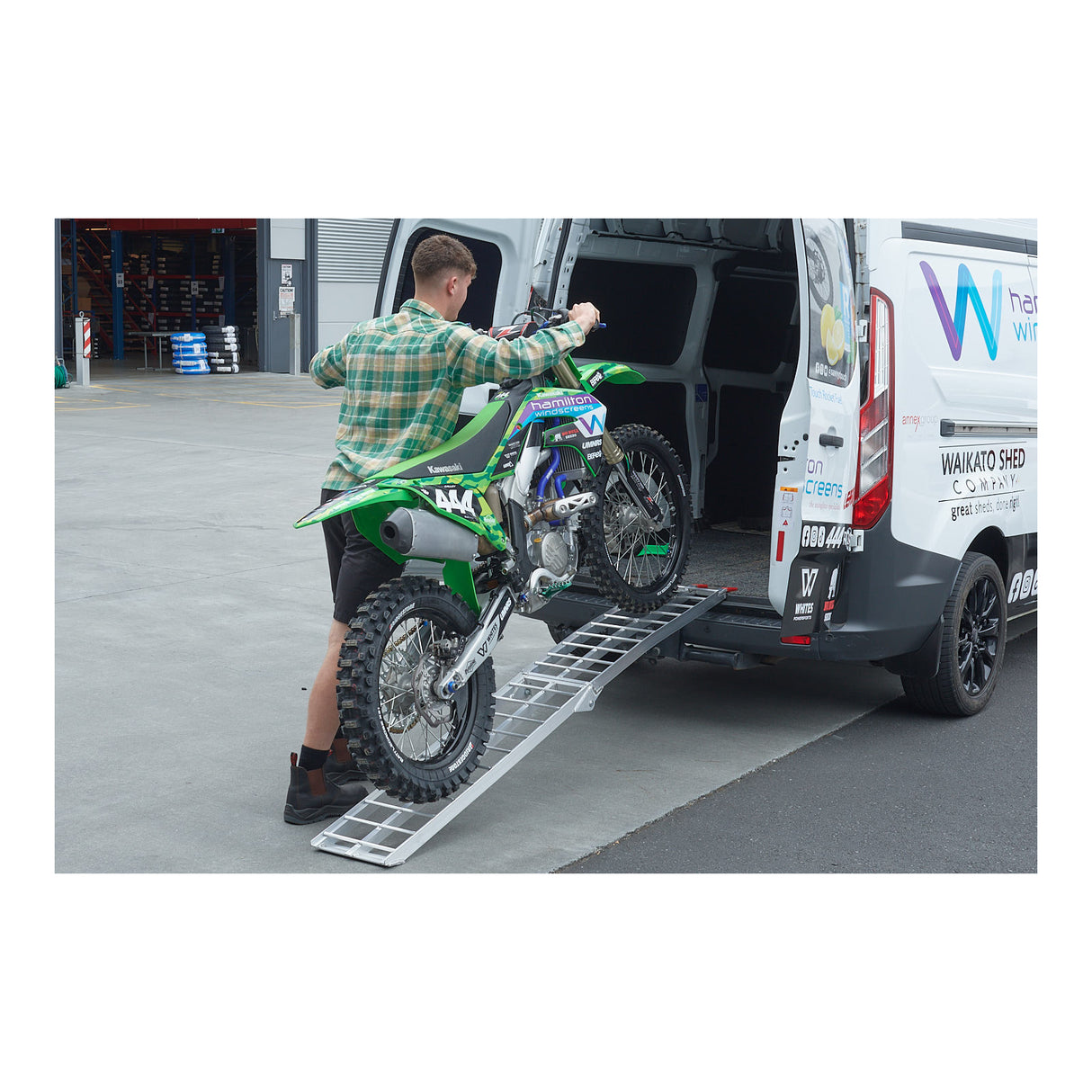WMP 002 ALLOY RAMP FOLDING 226X30c 340kg rated X-Barstyle