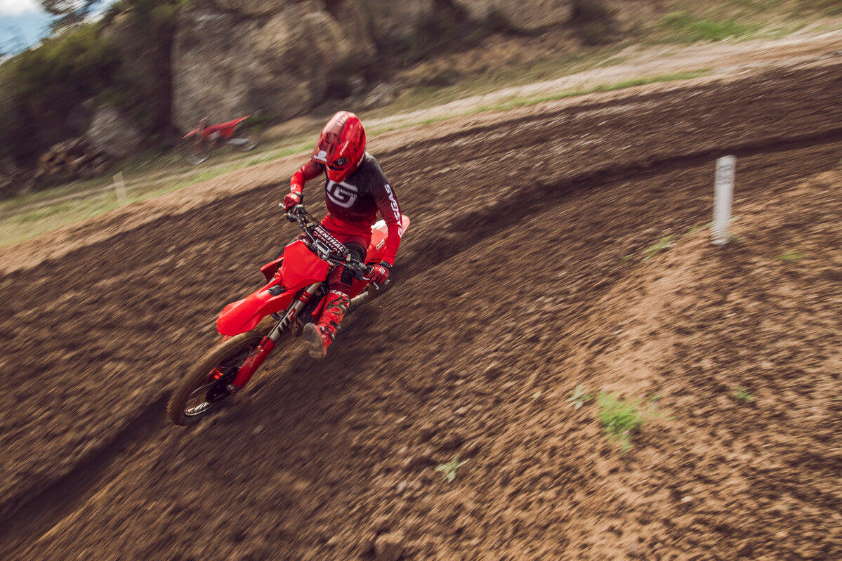 MC 250F