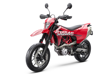 SM 700