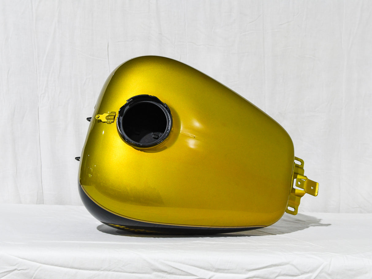 Harley-Davidson Touring Models Fuel Tank - Golden Glow/Black Glow